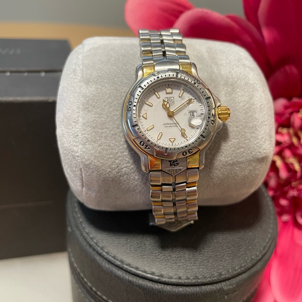 Tag Heuer 6000 Pro Women’s Watch